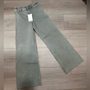 Kirby wide leg pants. Never worn.